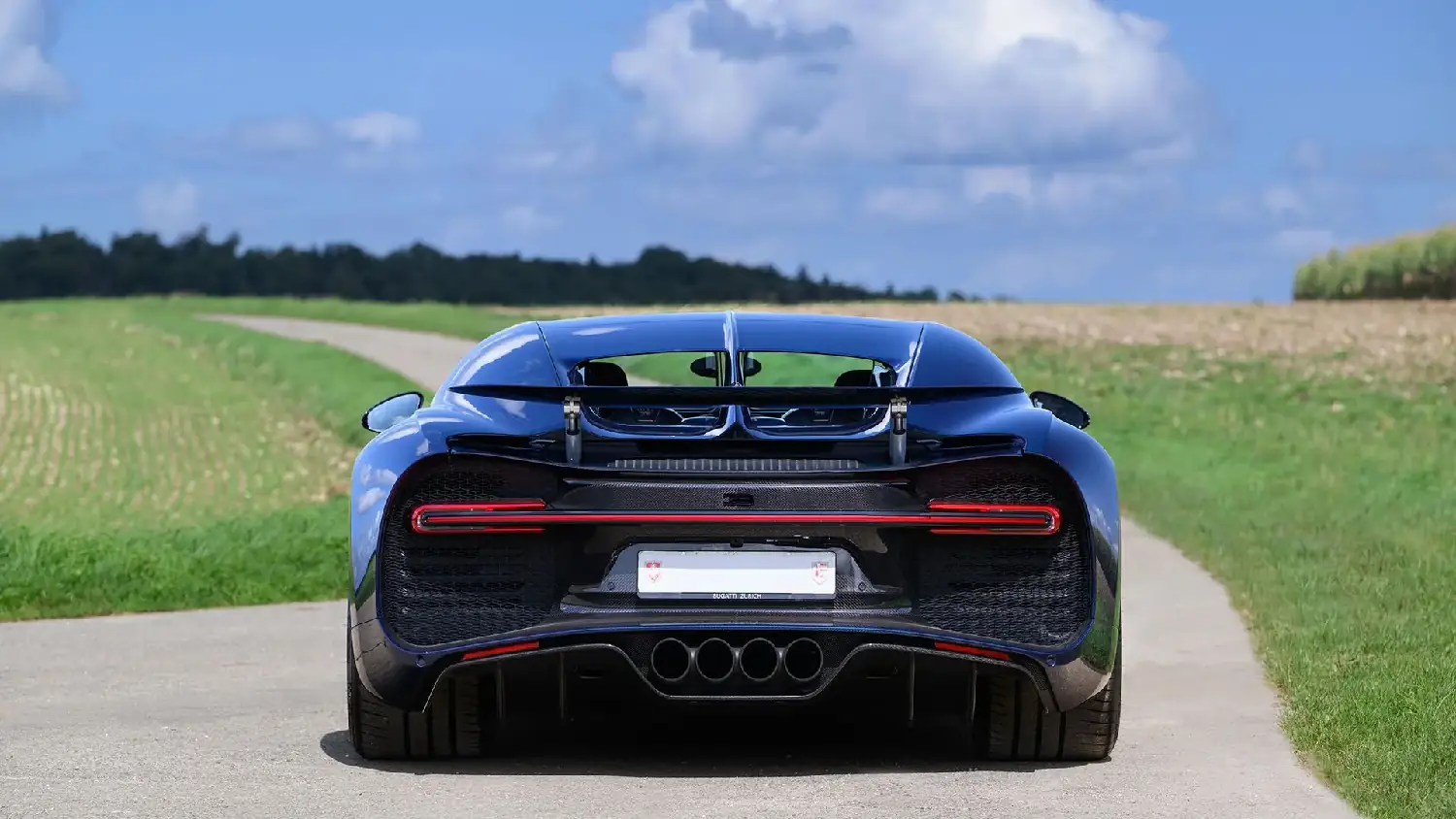 2020 Bugatti Chiron Sport